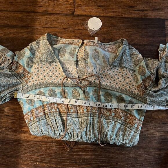 En crème romper - Picture 6 of 9